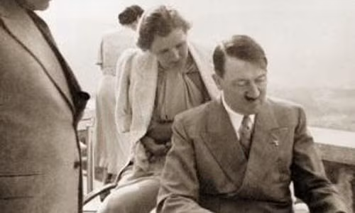 Soi nhan sắc người tình lâu năm của Hitler ảnh 6