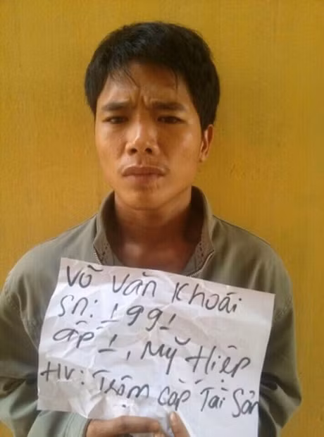 Dong Thap: Bat 