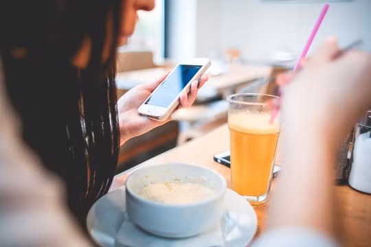 Ăn nhiều thức ăn chứa đường có thể làm giảm sút trí nhớ