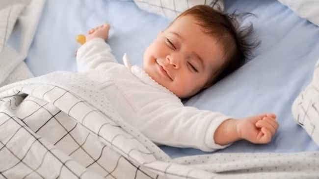 Bé sẽ cao hơn khi ngủ tại 2 khung giờ vàng này, bố mẹ không biết rất thiệt thòi cho con