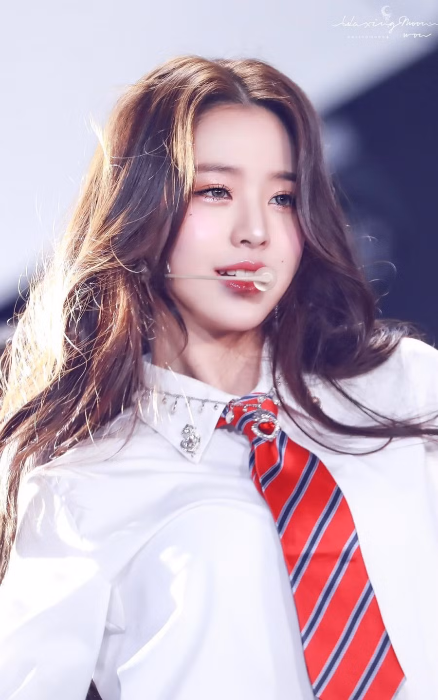 Hình ảnh Jang Won Young tại K-con ở Đức.