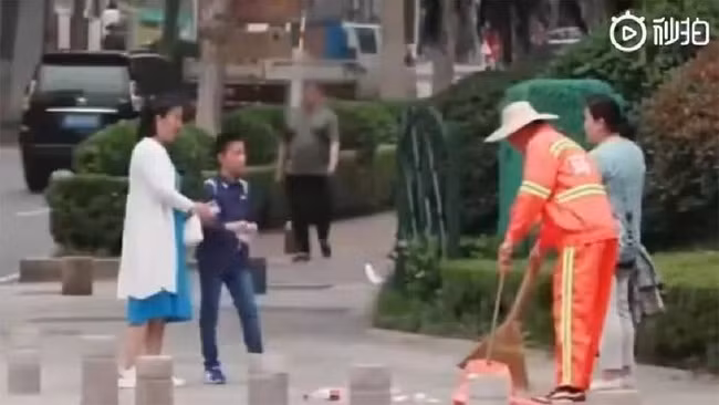 Nếu có con trai, bạn nhất định phải dạy con 3 điều quan trọng này nếu muốn con nên người-3