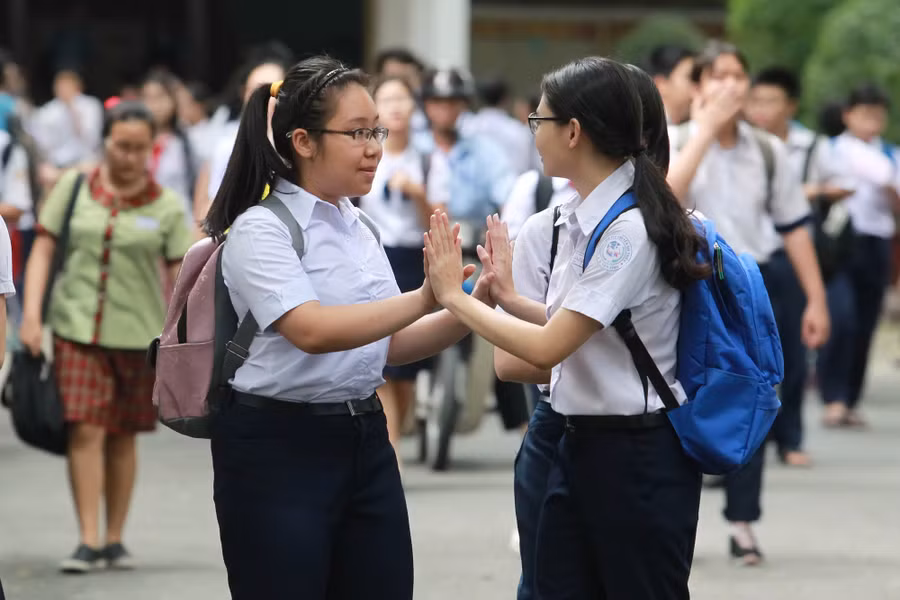 Cần tăng cường giáo dục kỹ năng và những giá trị sống cho học sinh. Ảnh minh họa: INT