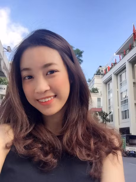 Chiem nguong nhan sac cua Tan Hoa hau Viet Nam Do My Linh - Anh 2