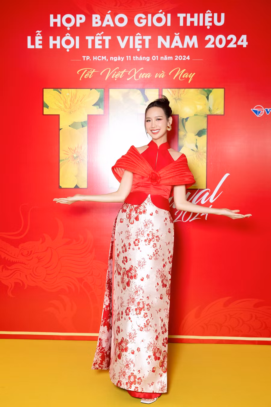 Hoa hậu Bảo Ngọc vinh dự là Đại sứ tại chương trình “Lễ hội Tết Việt 2024”. Hoa hậu Bảo Ngọc vinh dự là Đại sứ tại chương trình “Lễ hội Tết Việt 2024”.