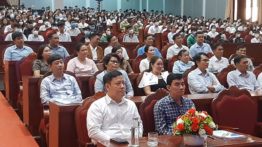 Quang cảnh buổi Tọa đàm.
