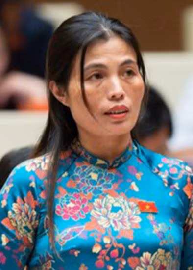 Bà Hồ Thị Minh.