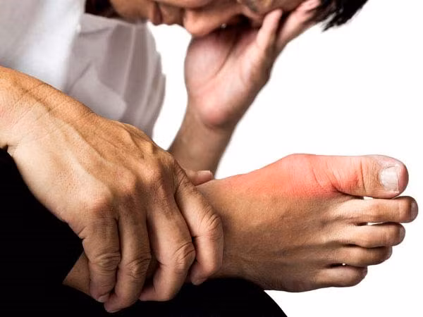 10 công dụng như thần dược của nước ép khoai tây - Ảnh 4