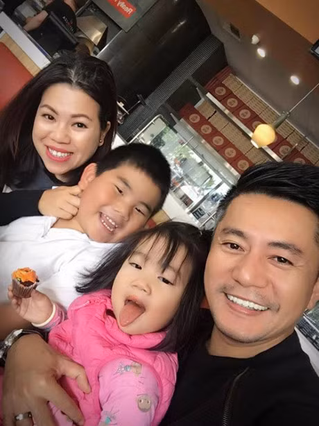 Truong Minh Cuong hanh phuc ben vo dai gia va hai con tai My - Anh 4