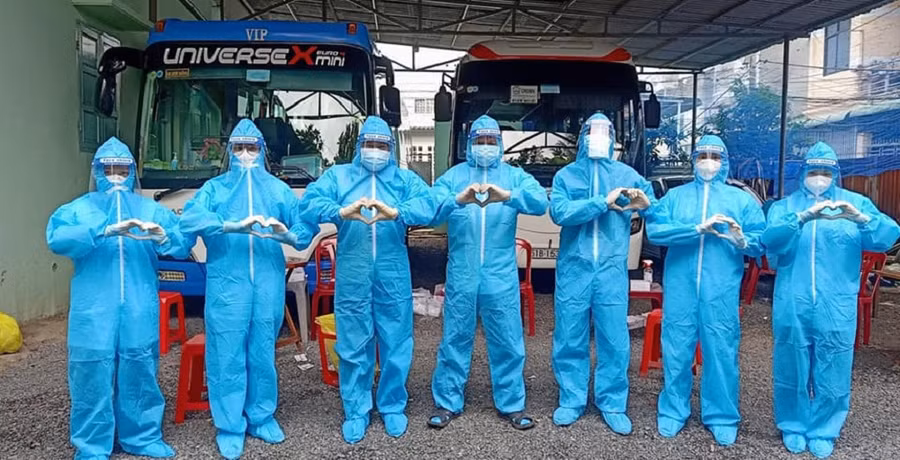 Hoạt động của các tình nguyện viên tại TP. Hồ Chí Minh