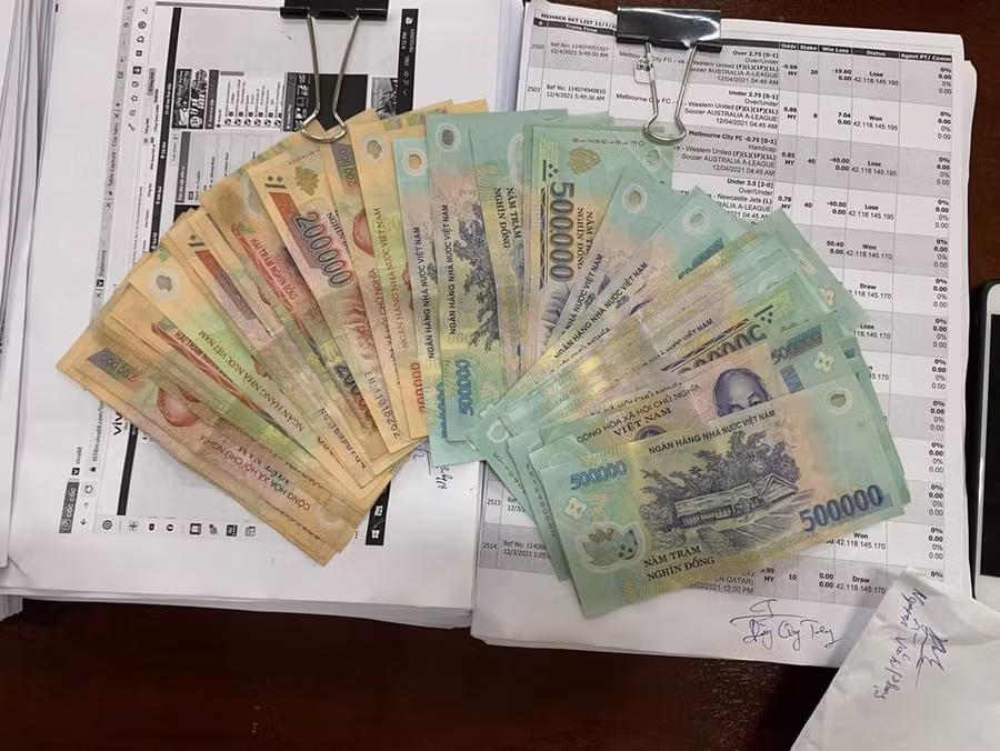 Tang vật của vụ án.