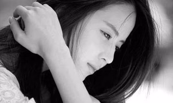 Nỗi ân hận của đứa con gái không nghe lời mẹ để nhận lấy trái đắng - Ảnh 1