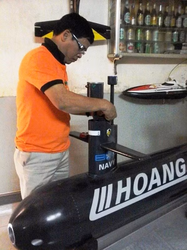 Tàu lặn không người lái đầu tiên mang tên Hoàng Sa ảnh 4