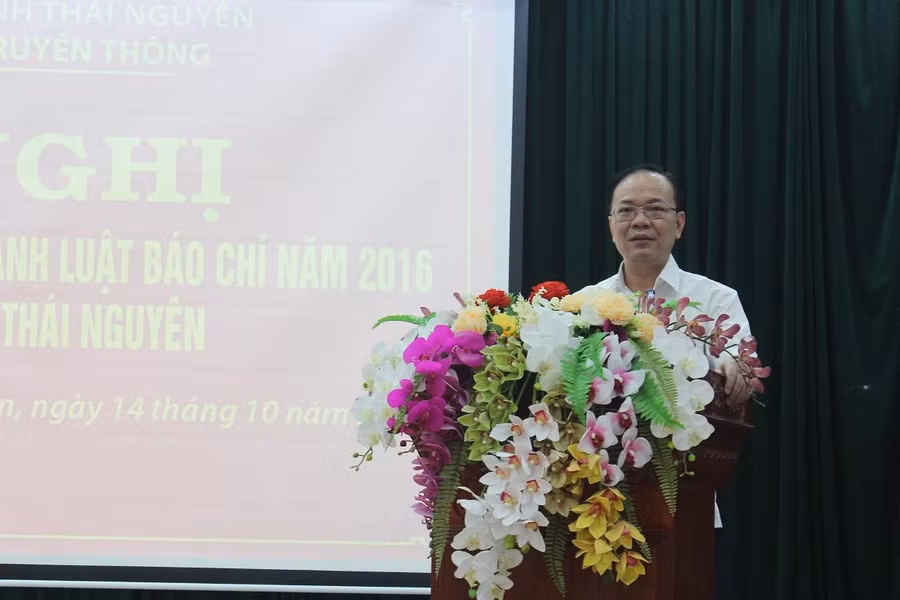 Ông Đỗ Xuân Hoà, Giám đốc Sở Thông tin và Truyền thông Thái Nguyên phát biểu tại Hội nghị. Ông Đỗ Xuân Hoà, Giám đốc Sở Thông tin và Truyền thông Thái Nguyên phát biểu tại Hội nghị.