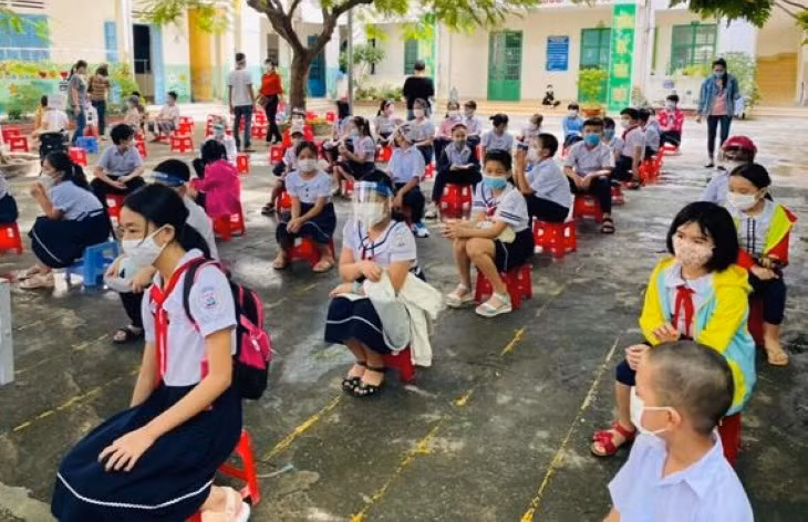 Học sinh Trường Tiểu học Phước Long 1. 