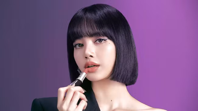 8 ngôi sao K-pop có ấn tượng đầu tiên khác xa tính cách thực tế ảnh 8