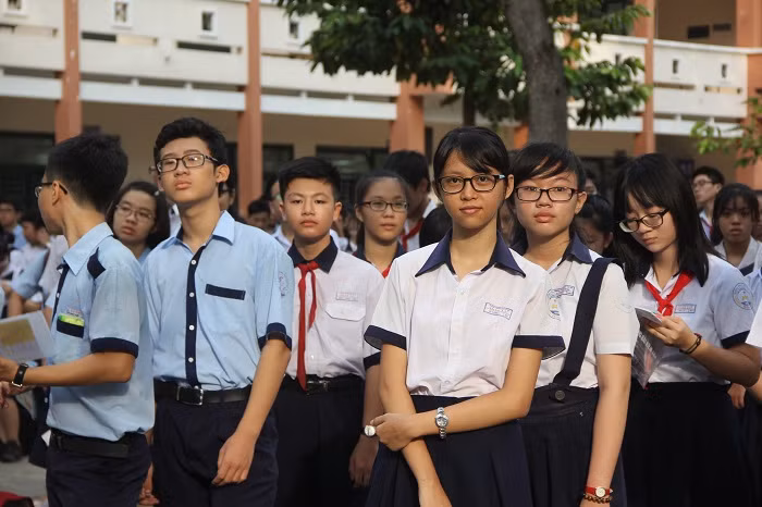 Học sinh tham kỳ thi tuyển sinh vào lớp 10 tại TP.HCM
