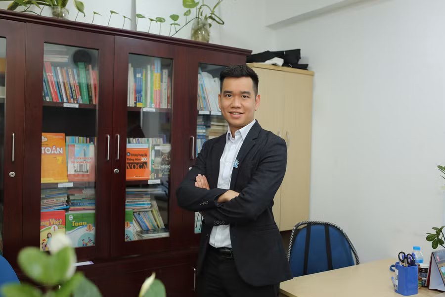 Thầy Phạm Trọng Hiếu
