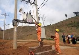 Điều chuyển vốn cho Dự án cấp điện nông thôn tỉnh Đắk Lắk 
