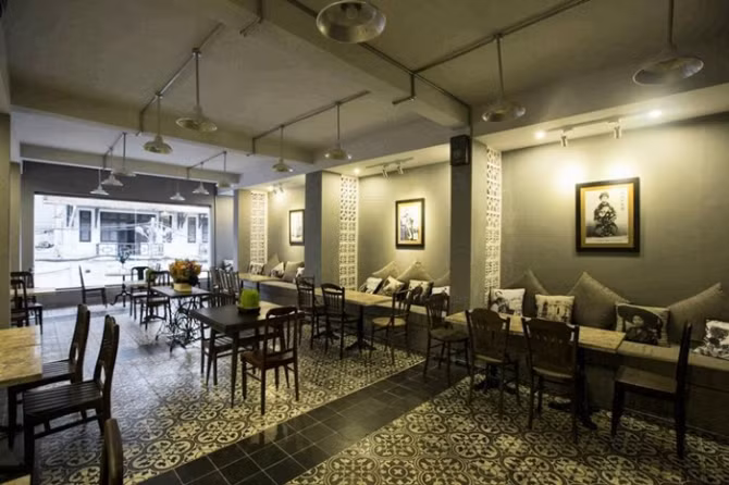 So tài sản khủng của Trương Ngọc Ánh và Mai Phương Thúy - Ảnh 5 So tài sản khủng của Trương Ngọc Ánh và Mai Phương Thúy - Ảnh 5