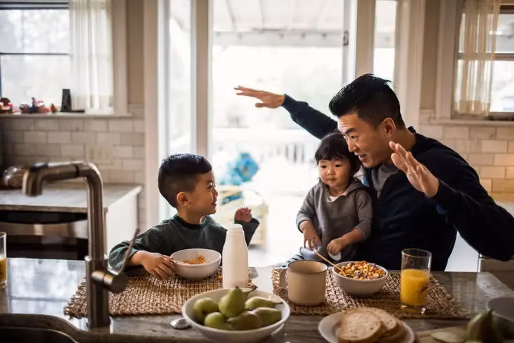 Phụ huynh không nên trừng phạt con vì đã đưa ra phán đoán sai. Ảnh minh họa. Phụ huynh không nên trừng phạt con vì đã đưa ra phán đoán sai. Ảnh minh họa.