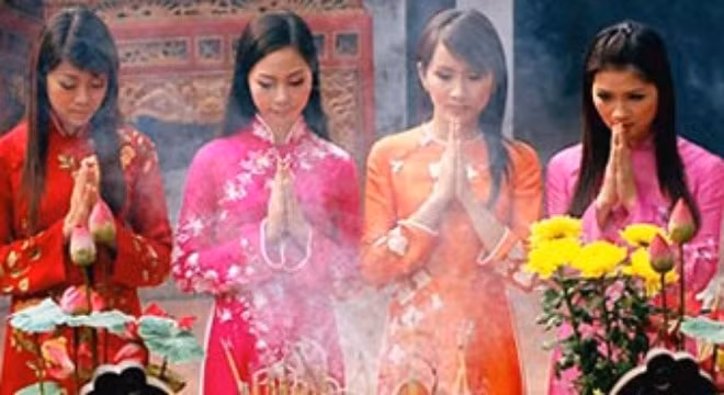 4 bài khấn khi đi lễ chùa đầu năm ai cũng nên biết