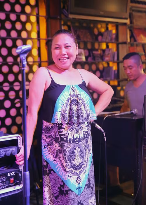 Phuong Thanh noi cau vi chu no cua Siu Black hoi tham-Hinh-3