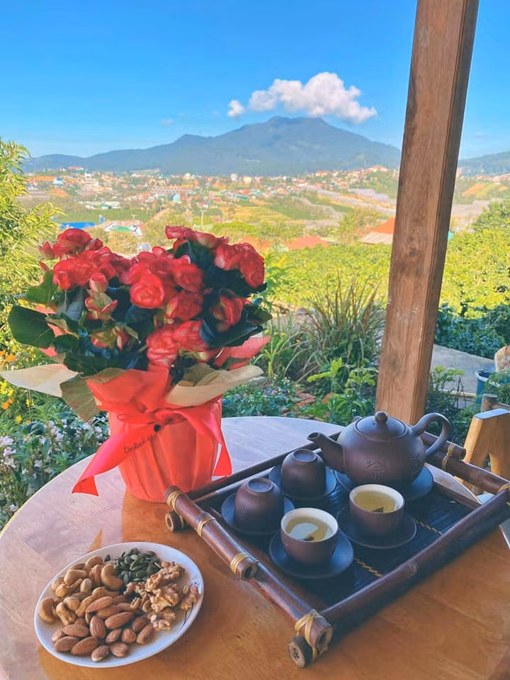 Là căn nhà có rất nhiều view đẹp.