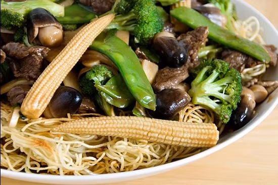 3 món ngon hấp dẫn biến tấu từ mì tôm - Ảnh 3