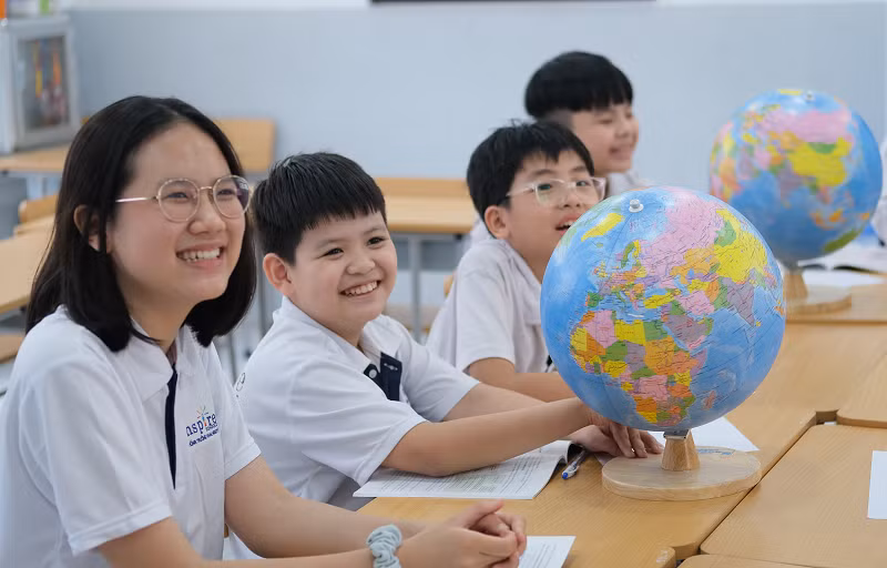 Xây dựng ý thức văn hóa cho học sinh trong môi trường học tập.
