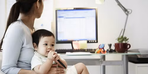 “Sao cứ đợi chồng ngoại tình mới biết yêu bản thân?“ ảnh 1