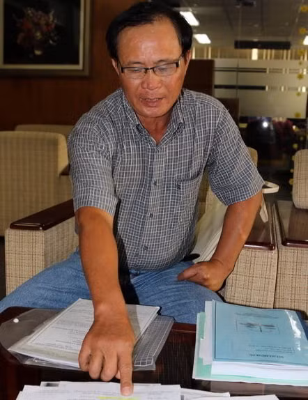 Khởi tố chủ quán phở: Công an, kiểm sát phân trần Khoi to chu quan pho: Cong an, kiem sat phan tran