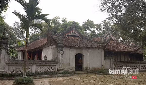 Miếu Hai Thôn thờ Lý Nam Đế và Hoàng Hậu 