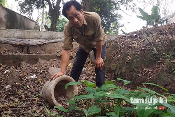 Những đồ vật được người dân trả lại cho miếu 