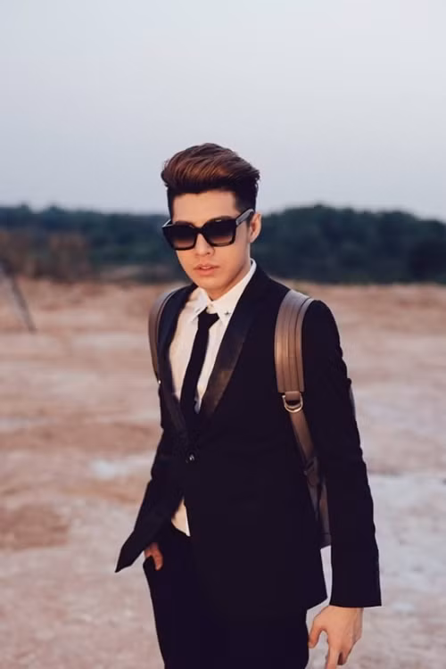 Noo Phước Thịnh vẫn bị bạn gái 