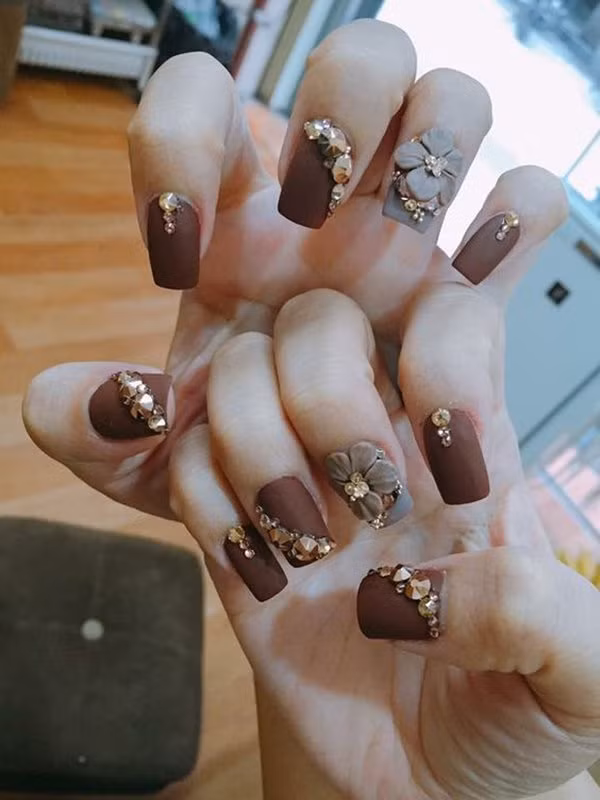 nhung mau nail cuc sanh dieu va an tuong cho cac nang them xinh ngay dau nam - 11