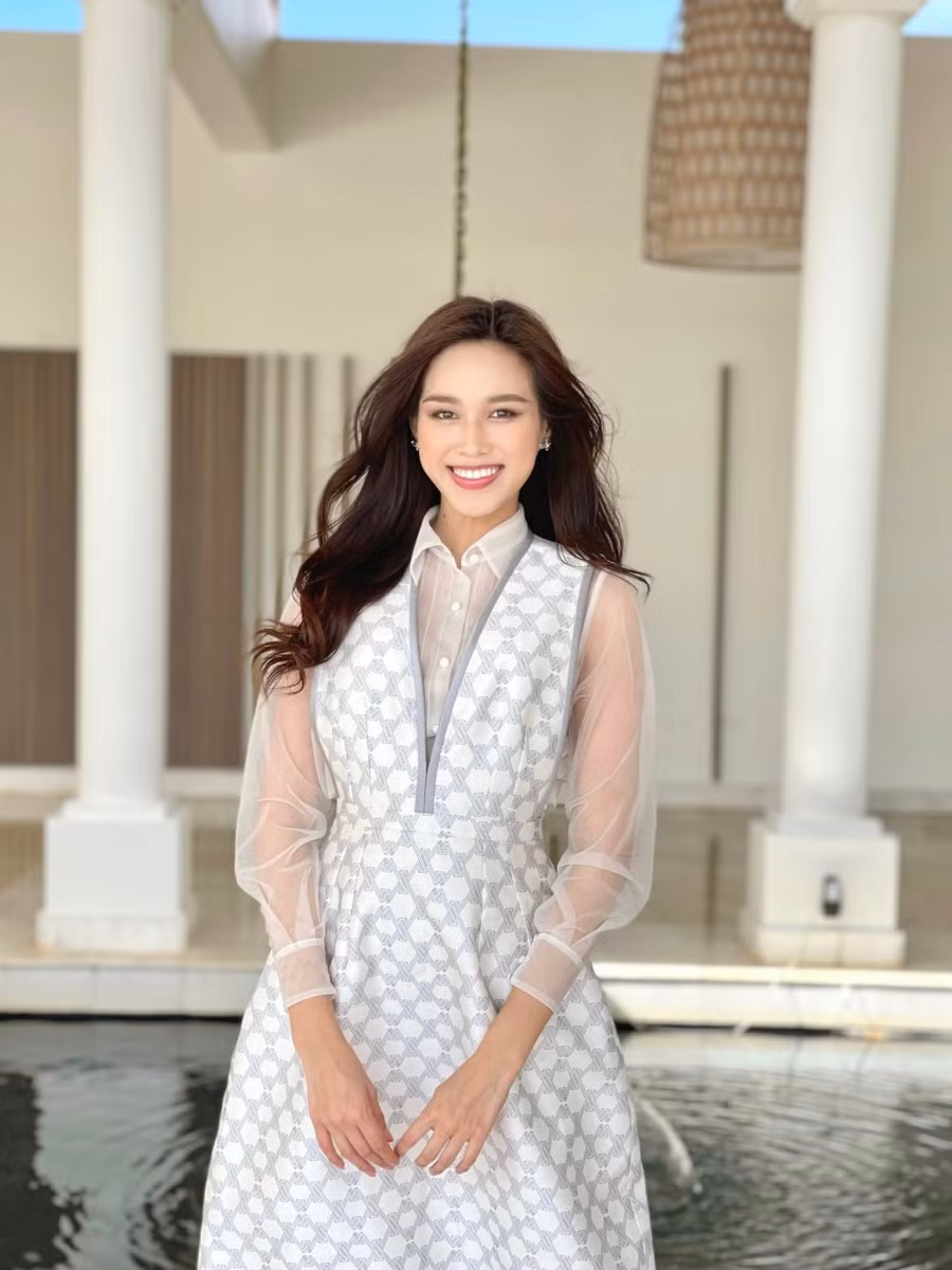 Đỗ Thị Hà: Hành trình Miss World 2021 vẫn chưa kết thúc ảnh 1