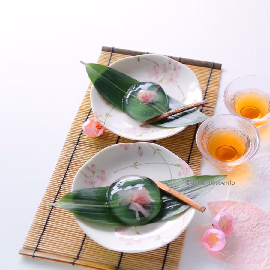 Trổ tài làm bánh giọt nước trong veo,thanh tao chỉ nhìn cũng thấy mê