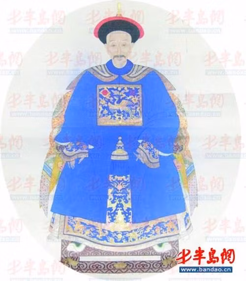  Chứng minh từ các nhà sử học đã phác họa nên một Lưu Dung với ngoại hình khác xa so với hậu thế tưởng tượng. 