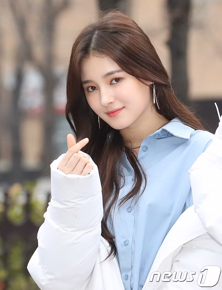 Nancy (MOMOLAND) đã nhận được 259.162 phiếu bầu trong cuộc bình chọn.
