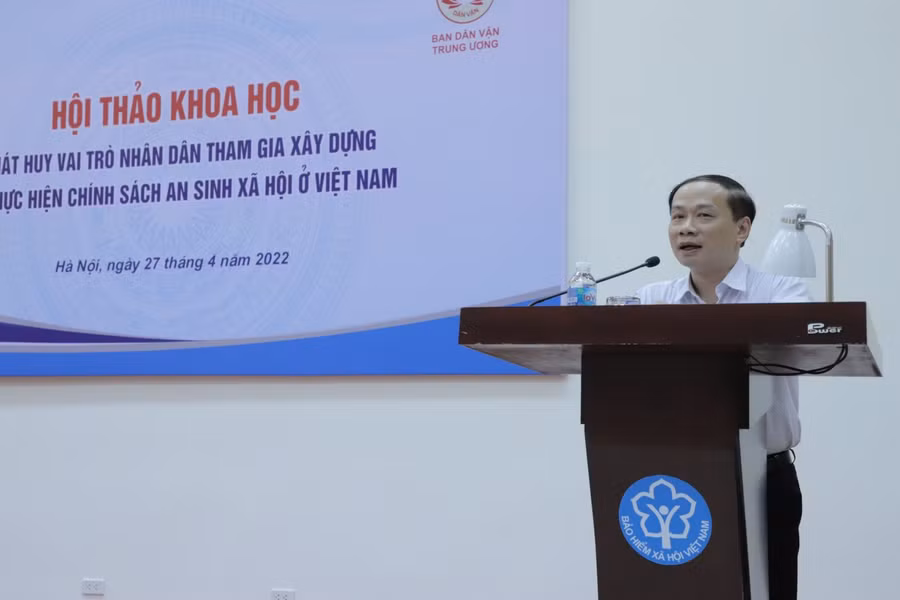 Đồng chí Phạm Tất Thắng - Ủy viên BCH Trung ương Đảng, Phó Trưởng ban thường trực Ban Dân vận Trung ương phát biểu kết luận Hội thảo.