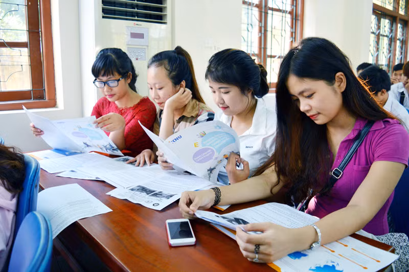Tăng cường quản lý hoạt động tư vấn du học và đào tạo ngoại ngữ, tin học