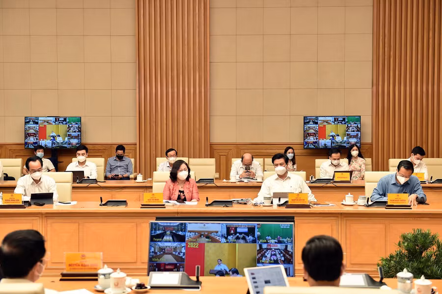 Các đại biểu dự Hội nghị tại đầu cầu Văn phòng Chính phủ.