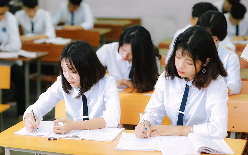 Đánh giá học sinh bằng hình thức nhận xét phù hợp với xu hướng GD mới. Ảnh minh họa