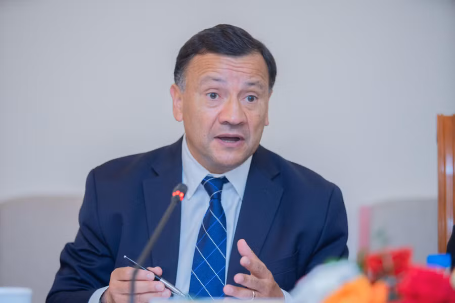 Ông Cristian Aedo, phụ trách giáo dục khu vực Đông Nam Á, Thái Bình dương của Ngân hàng Thế giới phát biểu tại buổi làm việc. Ông Cristian Aedo, phụ trách giáo dục khu vực Đông Nam Á, Thái Bình dương của Ngân hàng Thế giới phát biểu tại buổi làm việc.