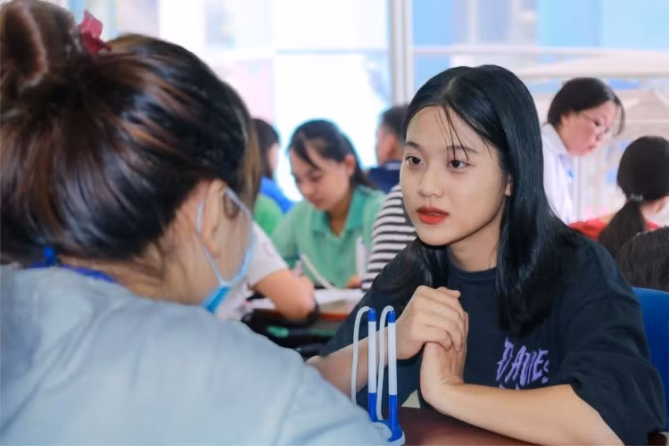 Đăng ký xét tuyển vào Trường ĐH Công nghiệp Thực phẩm TPHCM.