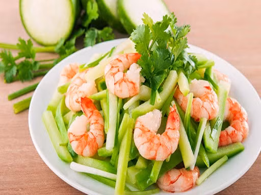 Những "đại kỵ" khi ăn tôm không phải ai cũng biết