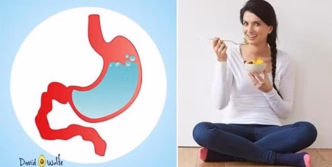 Ngồi khoanh chân khi ăn cơm có nhiều lợi ích bất ngờ mà bạn không nghĩ đến