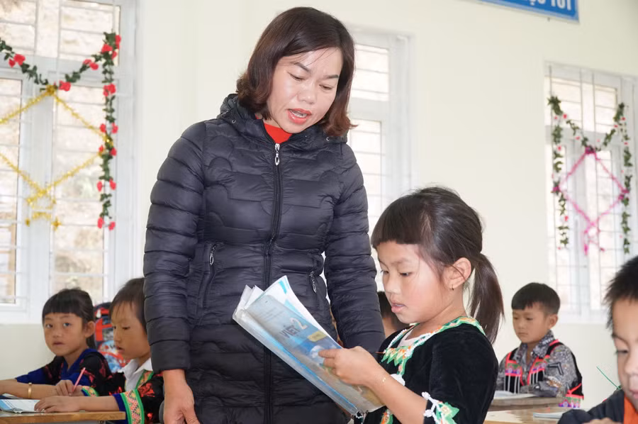 Chương trình “Phòng giúp phòng, trường giúp trường” nhằm hướng đến mục tiêu kéo gần khoảng cách giáo dục vùng khó và vùng thuận lợi. Nguồn: Phòng GD&amp;ĐT TP Vinh