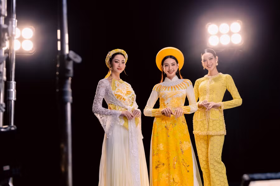 Thùy Tiên, Lương Thùy Linh, Bảo Ngọc diện trang phục 3 miền trong hình hiệu Hoa hậu Quốc gia Việt Nam.